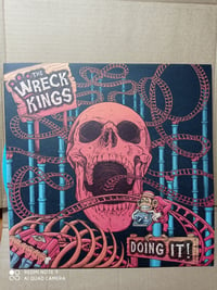 Image 1 of Wreck kings - doing it (turquoise) 