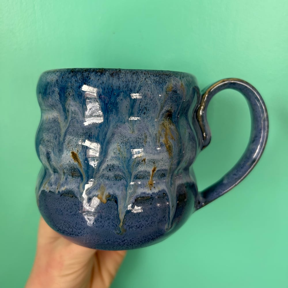 Image of indigo bubble mug 