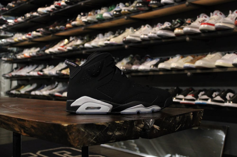 AIR JORDAN VI (6) "METALLIC SILVER"