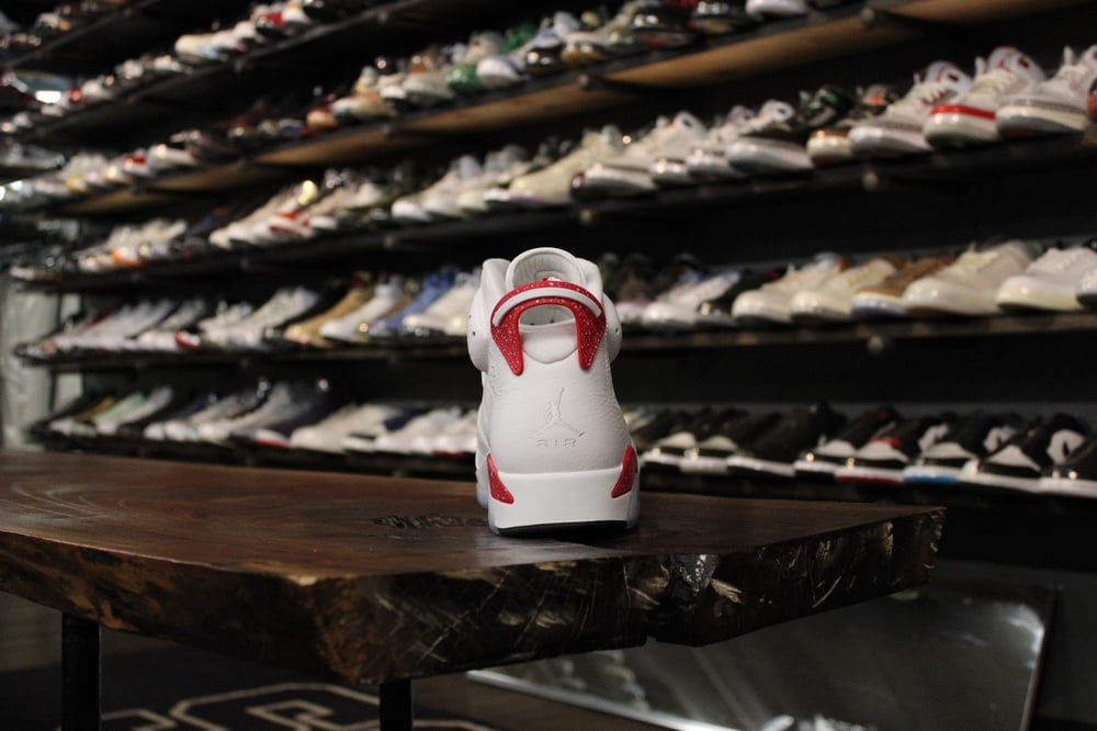 AIR JORDAN VI (6) "UNIVERSITY RED/WHITE"