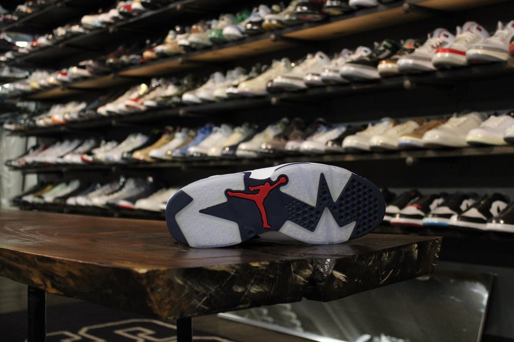 AIR JORDAN VI (6) "OLYMPIC"