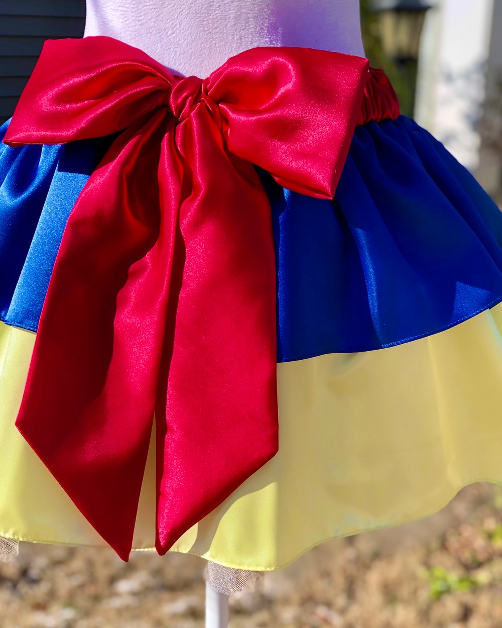 Image of Pale Yellow Snow White skirt