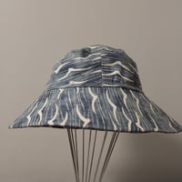 KylieJane Sunhat -flock of seabirds 