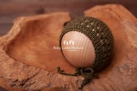 Image 2 of Newborn openwork bonnet green khaki