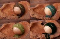 Image 1 of Newborn openwork bonnet green khaki
