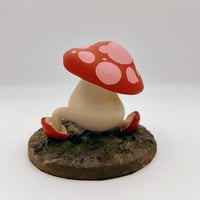 Image 5 of Walking Mushroom 3D Figurine