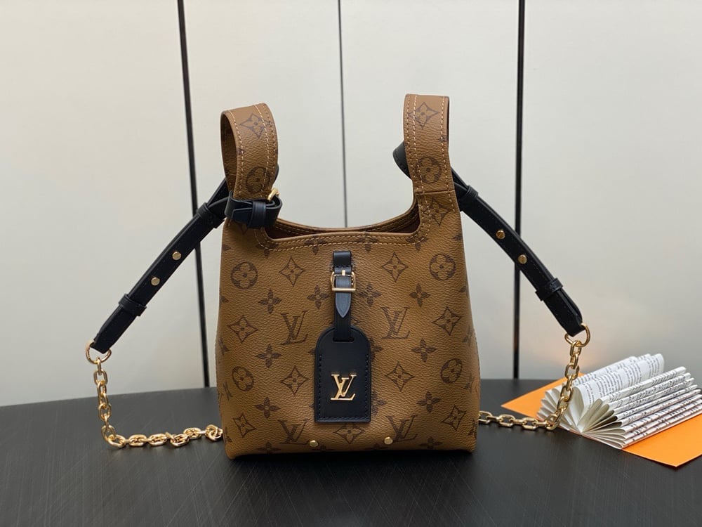 LV Atlantis