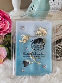 Image 15 of Highfalutin' -a Rockytop Wax Works exclusive custom houseblend fragrance 