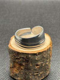 Image 2 of Simple Swirl Ring size 9.5