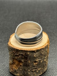Image 3 of Simple Swirl Ring size 9.5