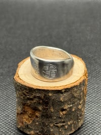 Image 1 of 1980 Ring size 6
