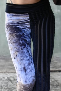Image 1 of BIKOLOR LEGGINGS | SILVER + BLACK VELVET VERSION