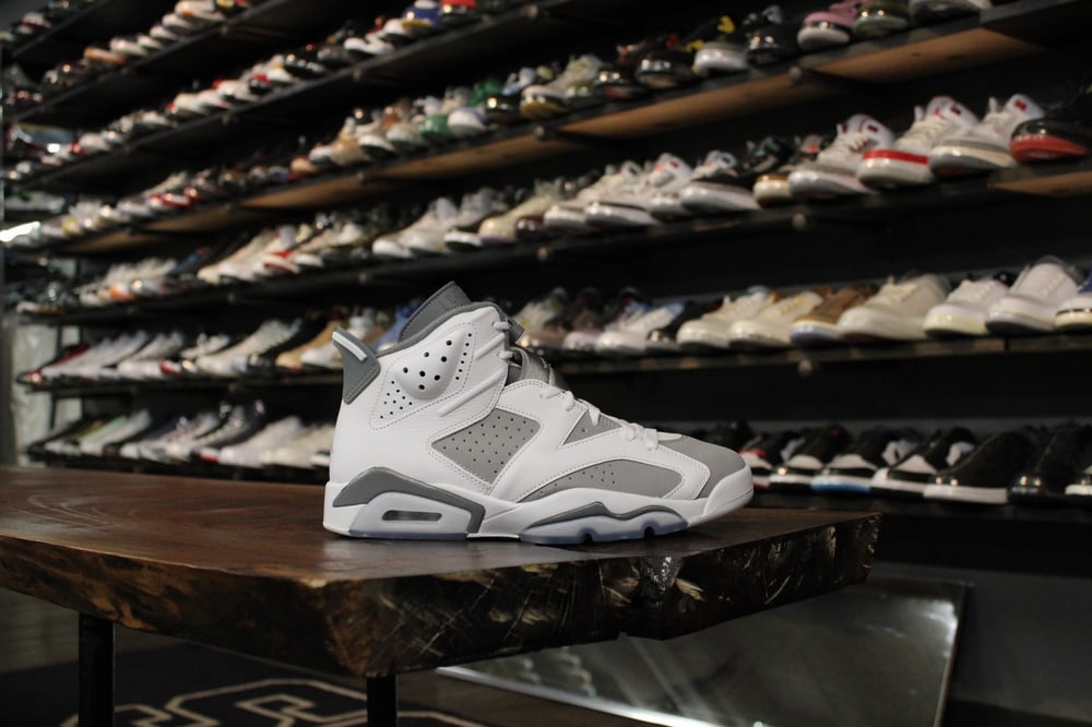 AIR JORDAN VI (6) "COOL GREY"