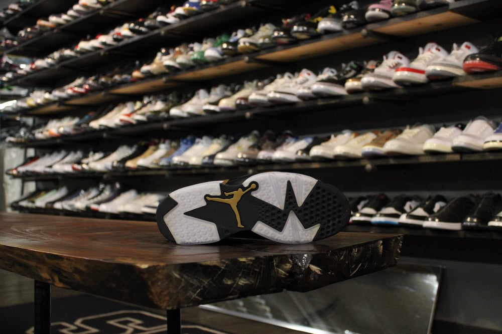AIR JORDAN VI (6) "DMP"