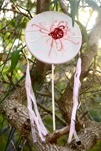 Image 3 of Museum Co-branded Chinese Traditional Handmade Silk Woven Fan - Higanbana (Mañjusaka)