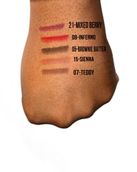 Image 2 of Luxe Lip Pencil