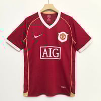 Image 1 of Manchester United Home 06/07 Home Jersey