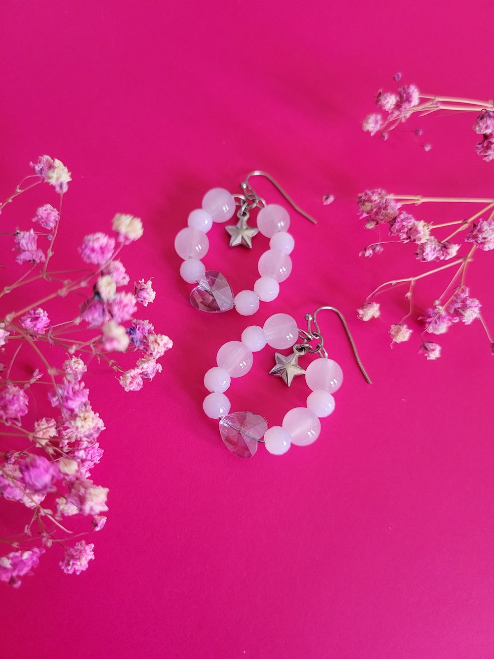 Image of "Kita Heart" Star Hoop Earrings 