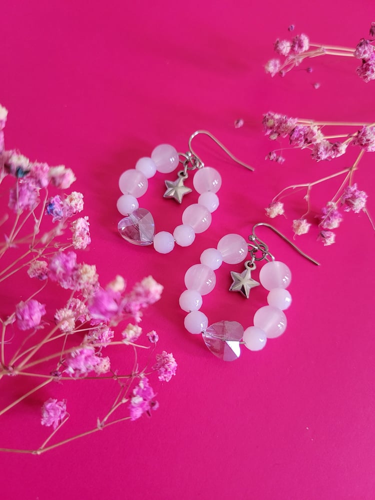 Image of "Kita Heart" Star Hoop Earrings