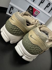 Image 5 of Nike Vomero 5 Khaki