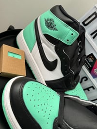 Image 2 of Air Jordan 1 High