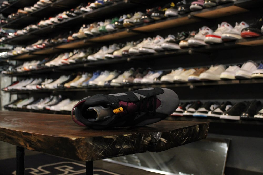 AIR JORDAN VI (6) "BORDEAUX"