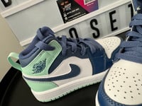 Image 2 of Jordan 1 Mid PS Midnight Teal