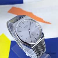 Image 3 of 1976 Seiko Quartz QZ Silver Dial Vintage Wristwatch (4122-8000)