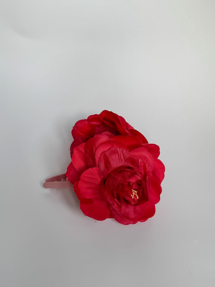 Image of xl cherry red peony claw clip