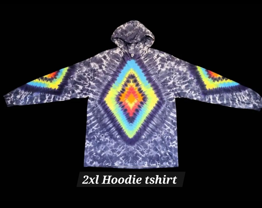 Image of Size- 2XL- Gradient Diamond - tshirt Hoodie