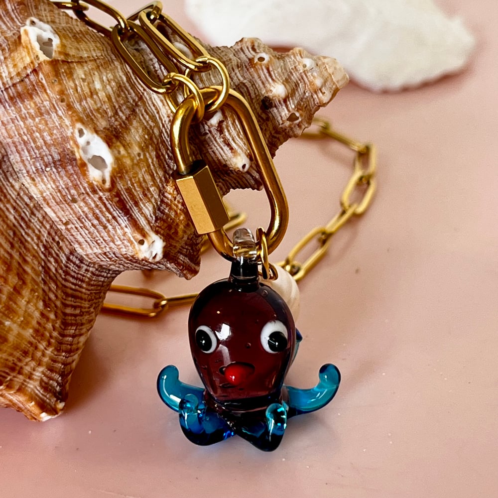 Image of Cutie Pie Octopus and Pearl Carabiner Chain