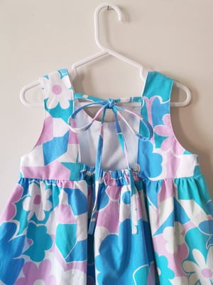 Image of SALE Vintage Flowers Dress - 6 years