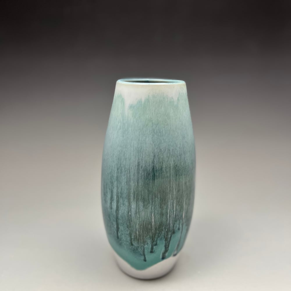 Image of blue cylinder