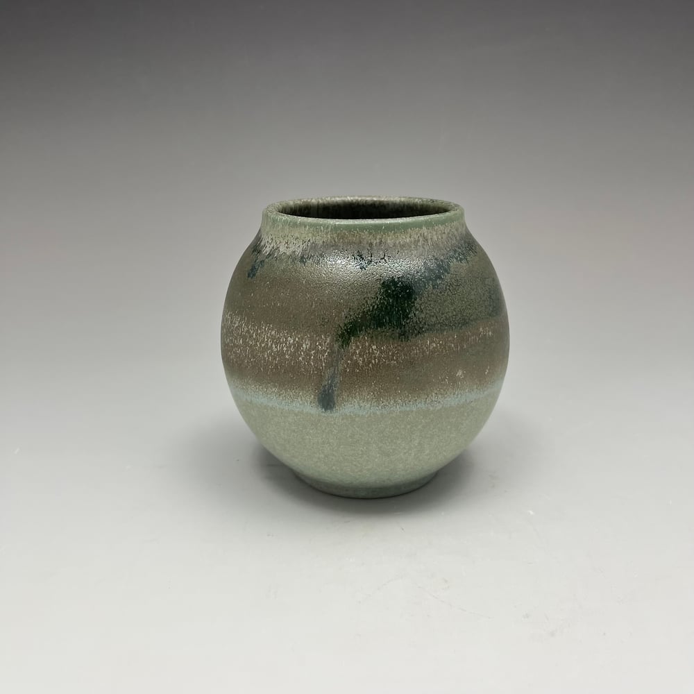 Image of moon vase #2