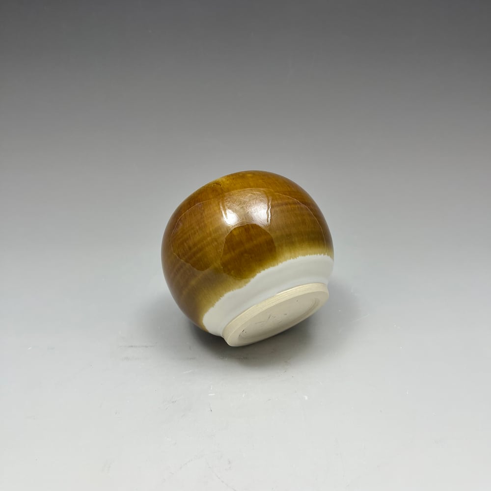 Image of small round vase
