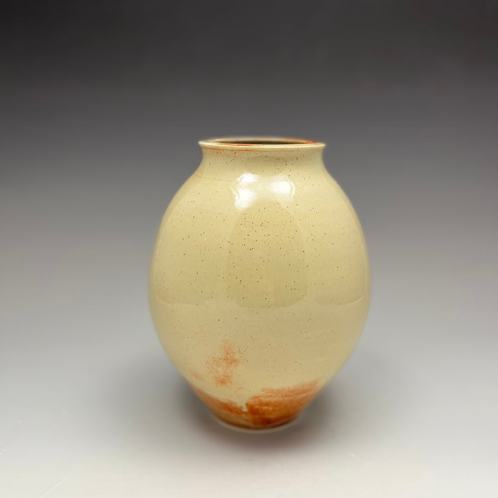 Image of large round vase
