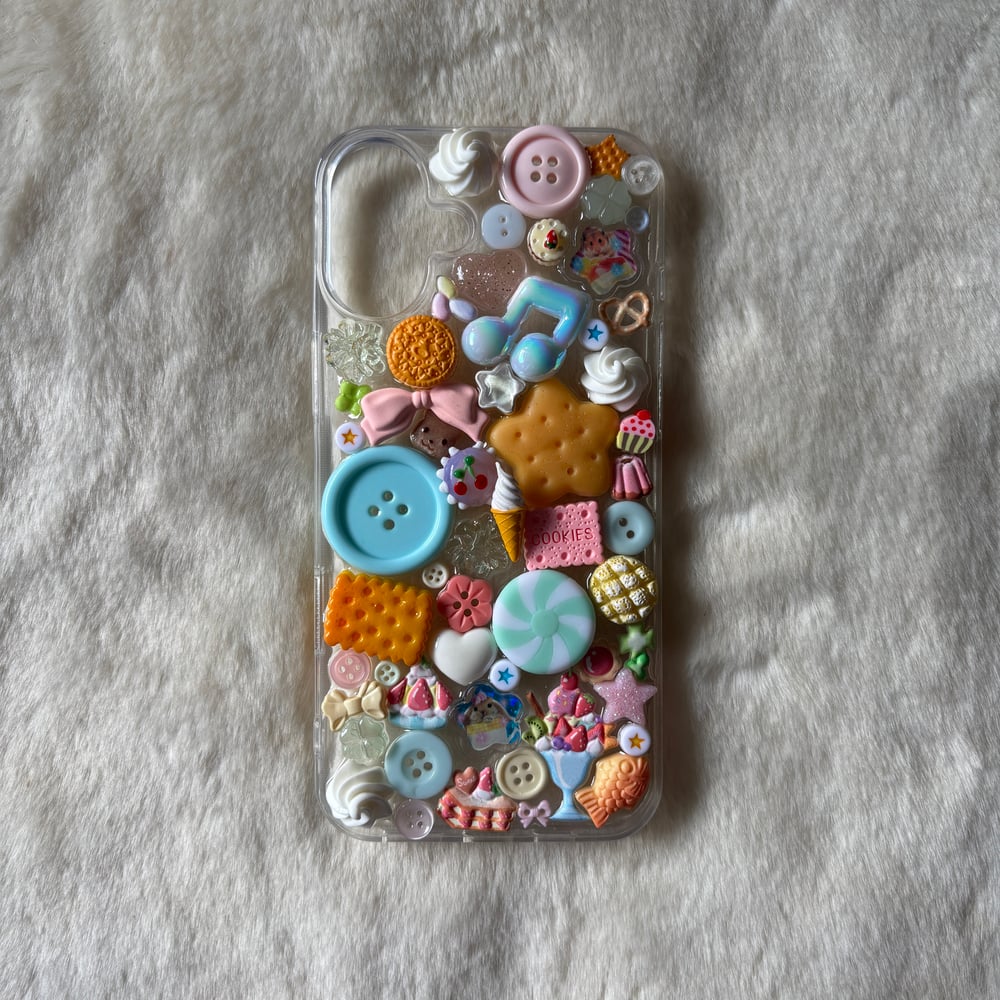 Image of IPHONE15 PLUS CASE๋࣭⭑