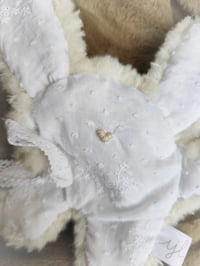 Image 5 of Inséparable Dentelle et son Cœur de Lune