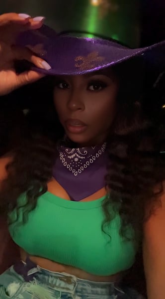 Image of Mardi Gras cowboy hat 