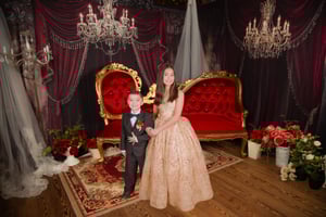 Image of Grand Room Mini-Session: