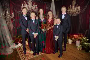 Image of Grand Room Mini-Session: