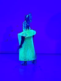 Image 5 of Dark Matter Hybrid Obelisk Stonespeaker