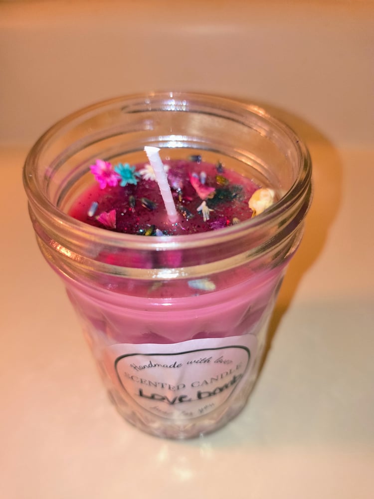 Image of Love bomb Manifestation Candle 8.5oz