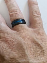 Image 5 of Men's Ring Brand New Black with Blue Streak Size 10