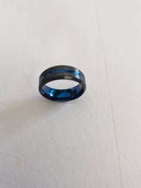Image 2 of Men's Ring Brand New Black with Blue Streak Size 10