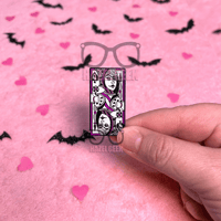 Image 2 of 1.75 Inch Asexual Pride Queen of spades enamel pin - Black nickel metal