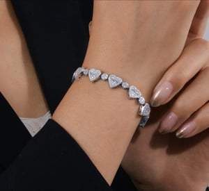 Image of Luxe Heart Bracelet 