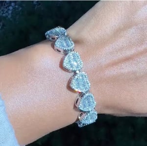 Image of Baguette Heart Bracelet 