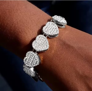 Image of Chunky Heart Bracelet 