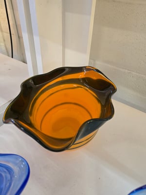 Image of Solid Orange with Green Wrap 9" wide x 5" high